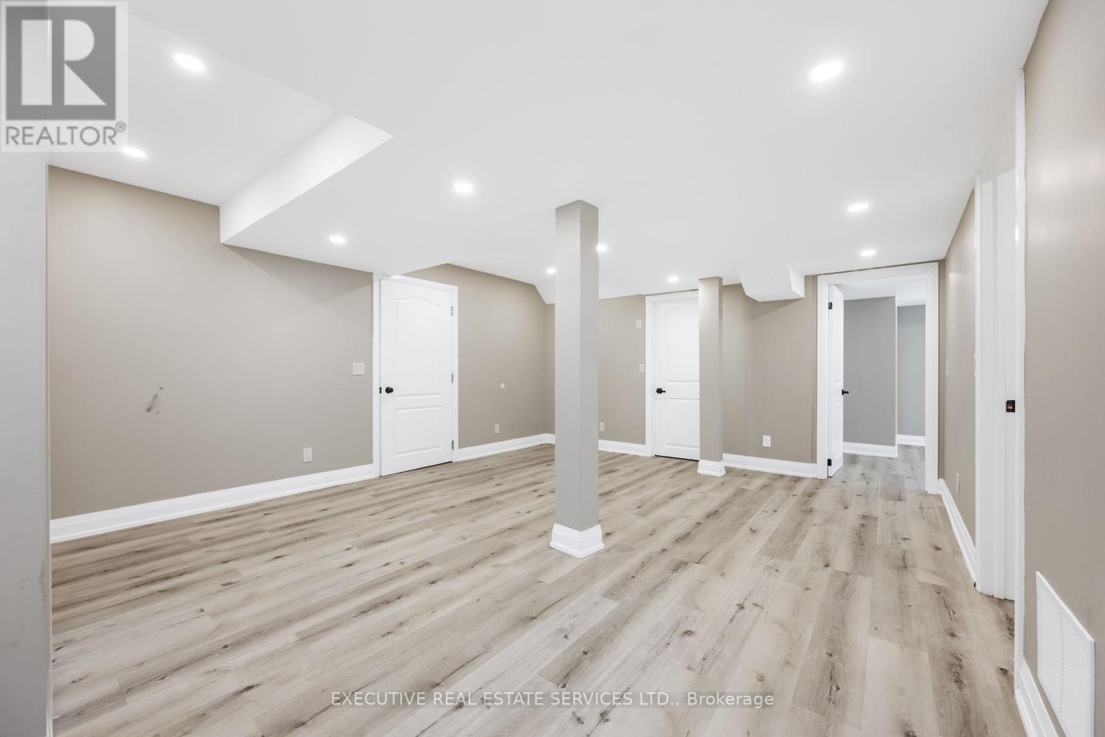 61 Truro Circle N, Brampton (Northwest Brampton), Ontario  L7A 4E6 - Photo 12 - W13658324