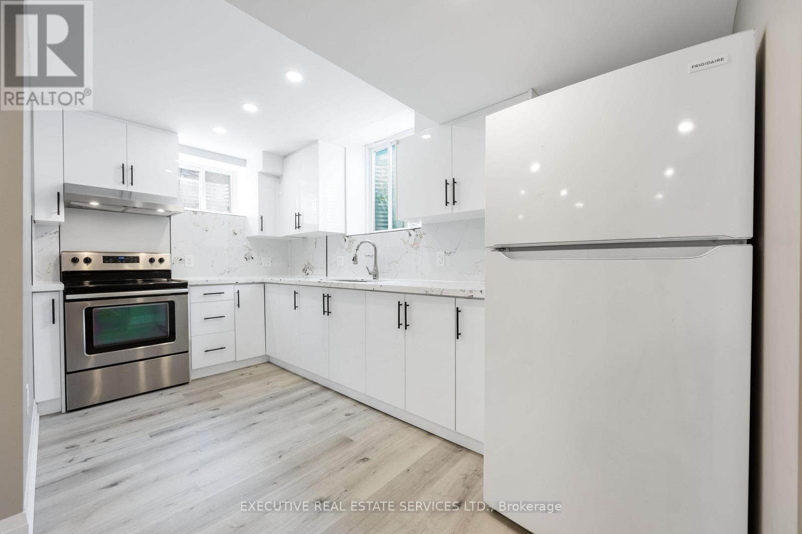 61 Truro Circle N, Brampton (Northwest Brampton), Ontario  L7A 4E6 - Photo 13 - W13658324
