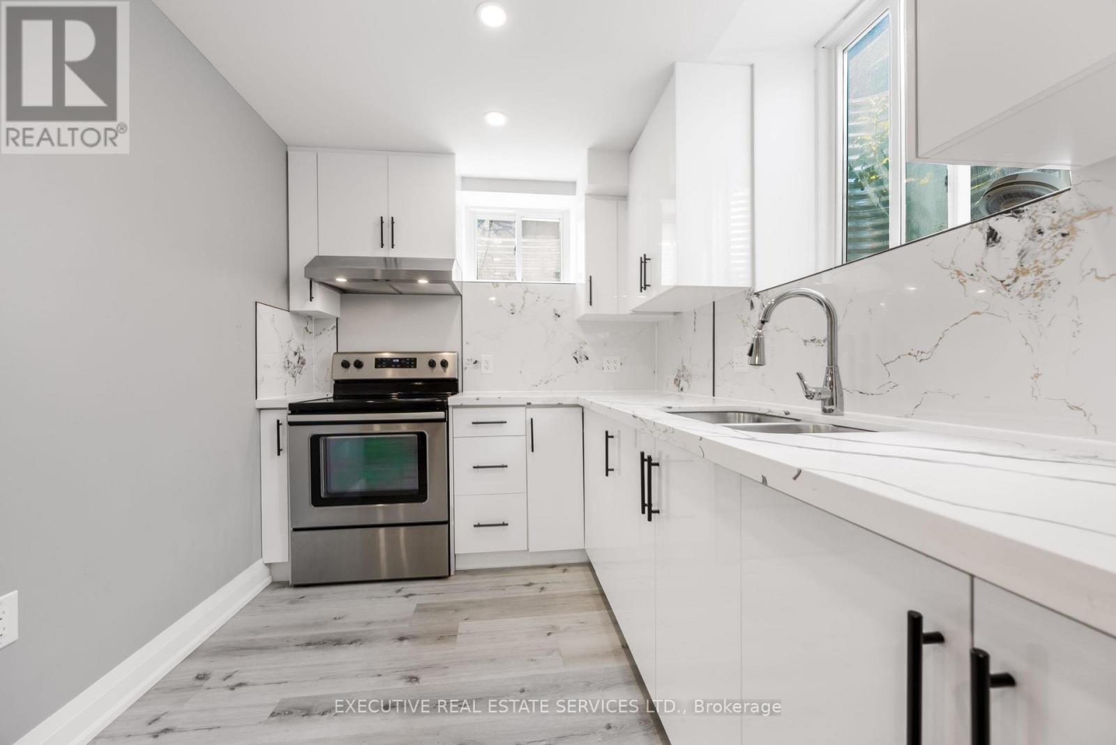 61 Truro Circle N, Brampton (Northwest Brampton), Ontario  L7A 4E6 - Photo 15 - W13658324