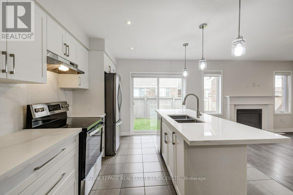 329 Gooding Crescent, Milton, Ontario  L9E 0A9 - Photo 14 - W13658346
