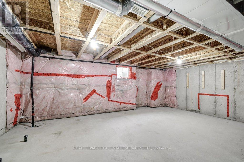 329 Gooding Crescent, Milton, Ontario  L9E 0A9 - Photo 41 - W13658346