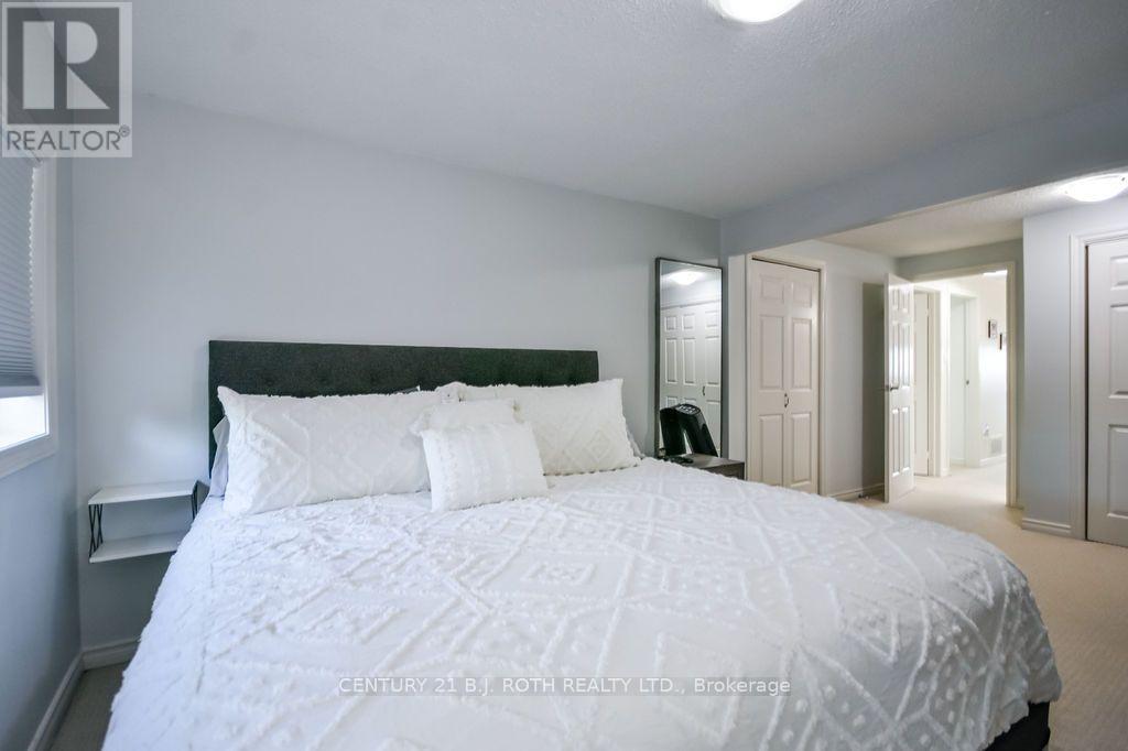 249 Leavens Court, Caledon, Ontario  L7E 2A8 - Photo 31 - W13658350