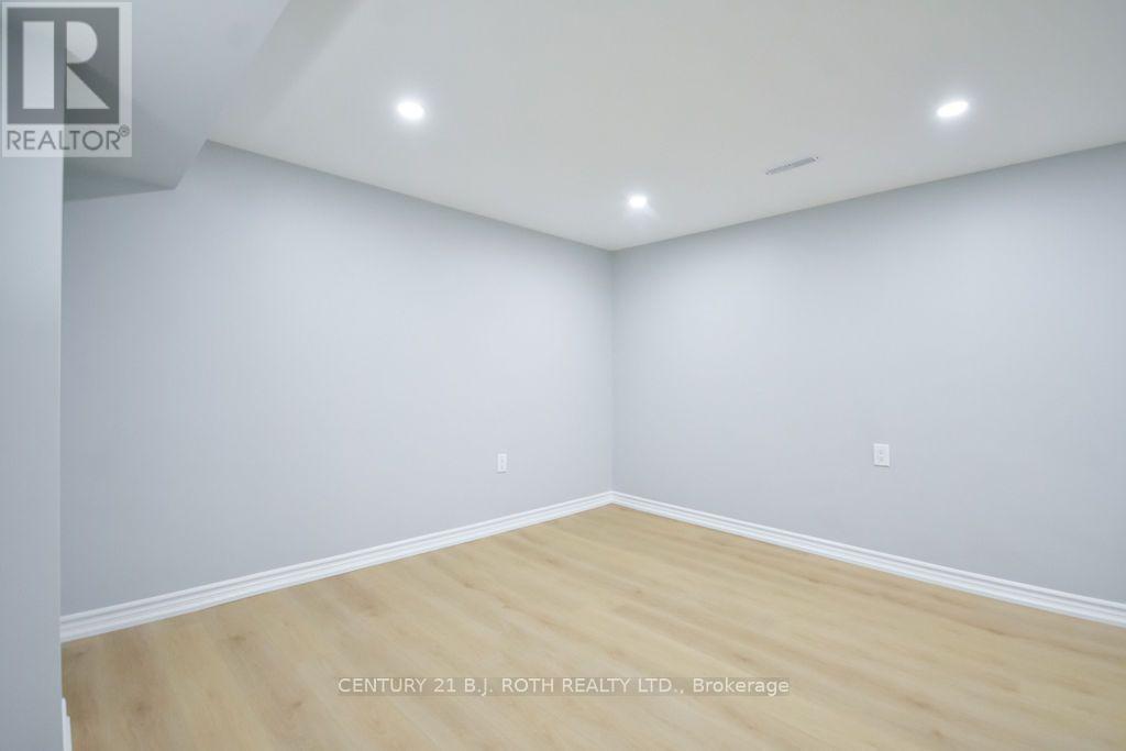 249 Leavens Court, Caledon, Ontario  L7E 2A8 - Photo 39 - W13658350