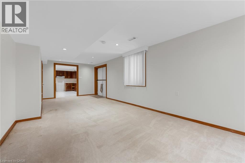 35 Glen Park Court, Hamilton, Ontario  L8K 6N6 - Photo 30 - 40852523