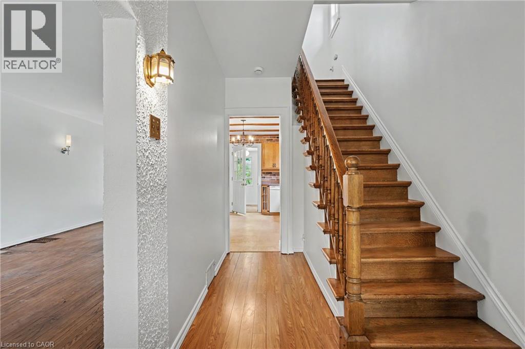 18 Elma Street, Etobicoke, Ontario  M8V 1X8 - Photo 6 - 40846713