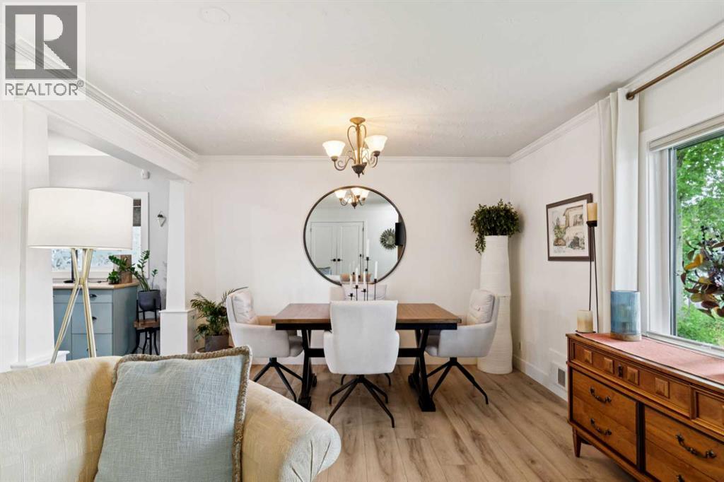 3016 29 Street SW, Calgary, Alberta  T3E 2L1 - Photo 6 - A2320913