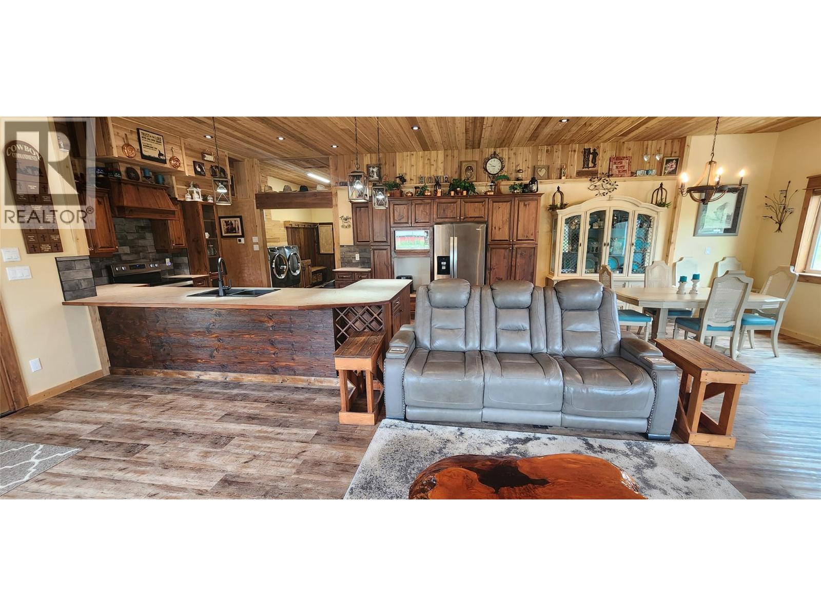 90 Sagamore Road, Grand Forks, British Columbia  V0H 1H4 - Photo 23 - 10386232