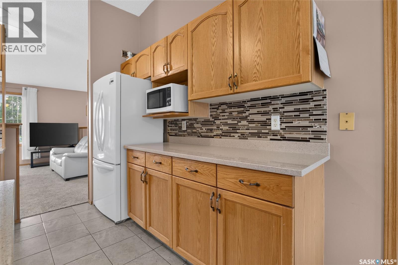 3547 Hazel Grove, Regina, Saskatchewan  S4V 2S7 - Photo 10 - SK045138