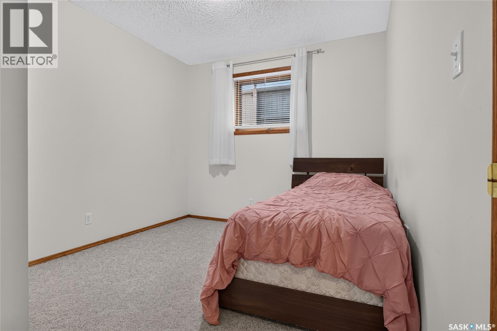 3547 Hazel Grove, Regina, Saskatchewan  S4V 2S7 - Photo 31 - SK045138