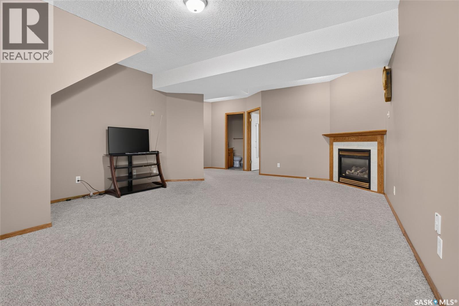 3547 Hazel Grove, Regina, Saskatchewan  S4V 2S7 - Photo 33 - SK045138