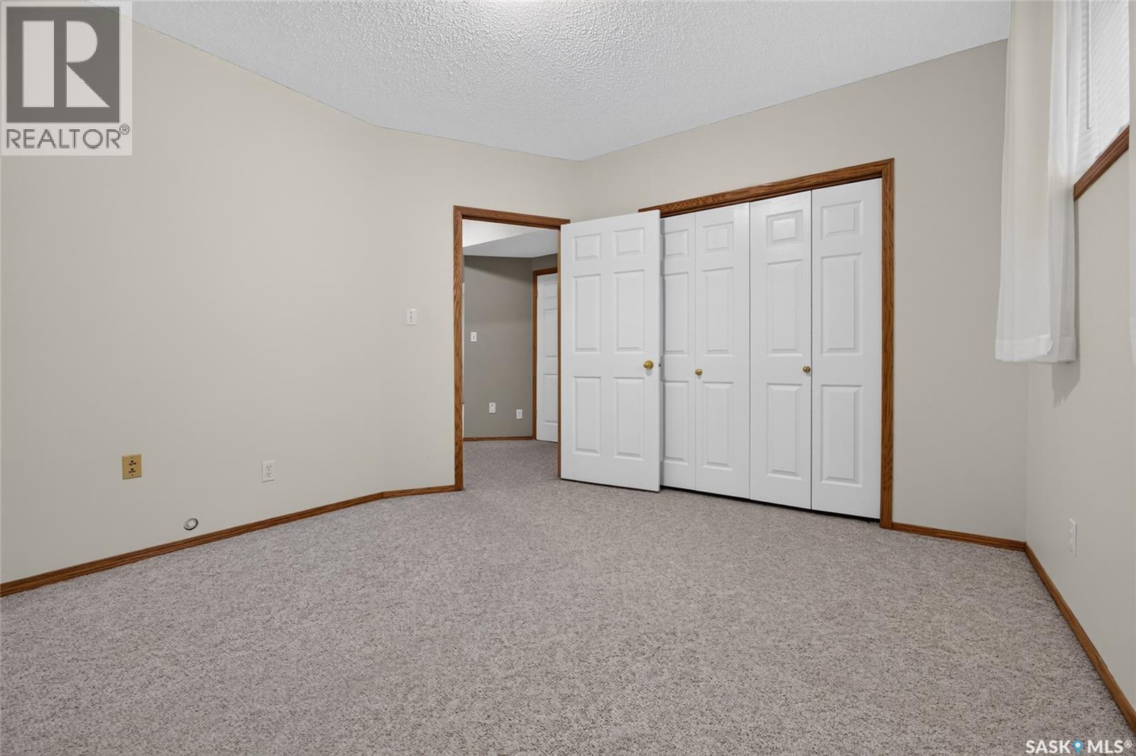 3547 Hazel Grove, Regina, Saskatchewan  S4V 2S7 - Photo 36 - SK045138