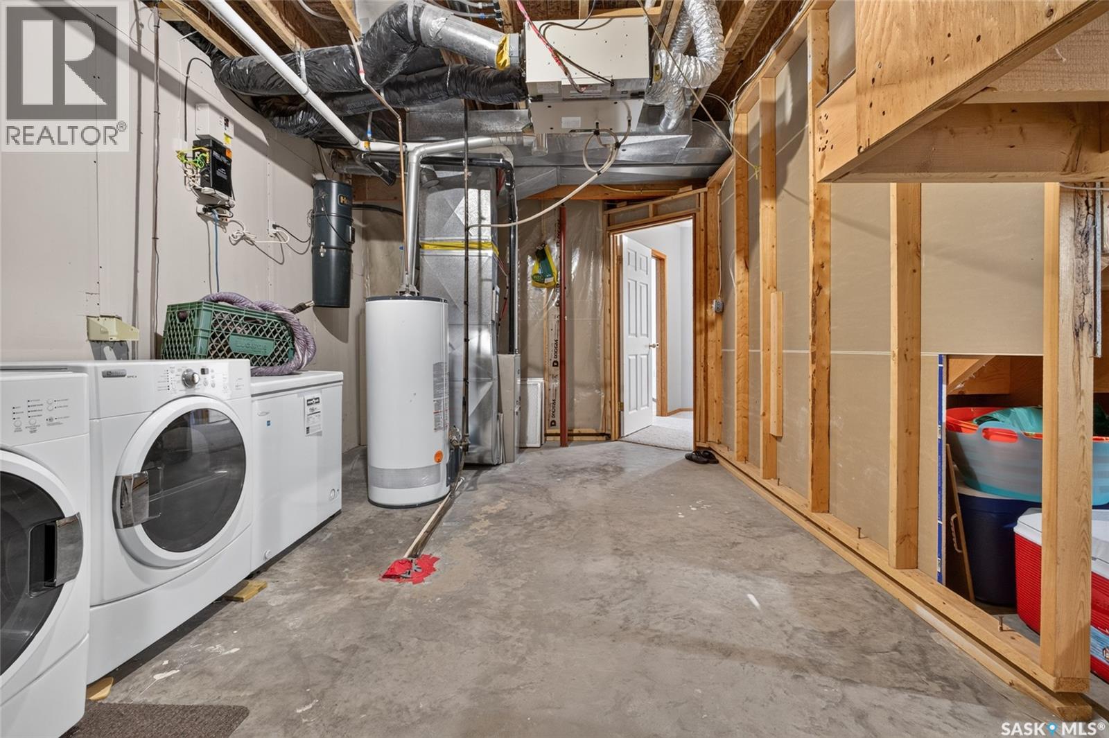 3547 Hazel Grove, Regina, Saskatchewan  S4V 2S7 - Photo 40 - SK045138