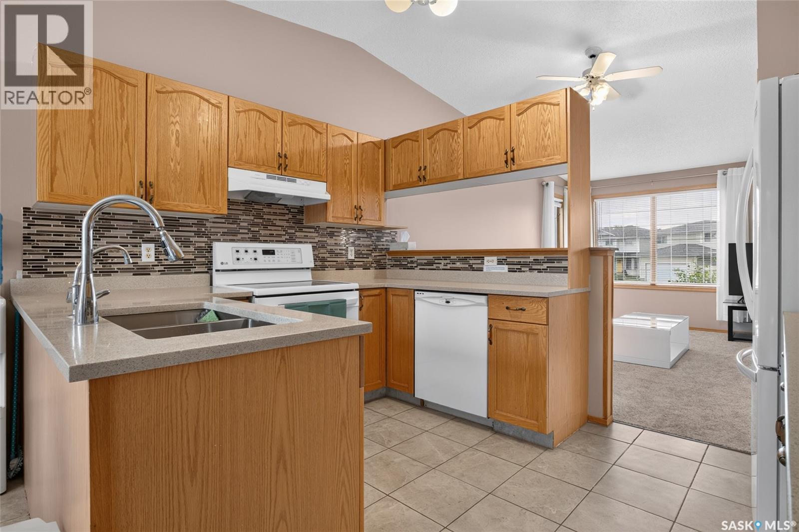 3547 Hazel Grove, Regina, Saskatchewan  S4V 2S7 - Photo 9 - SK045138