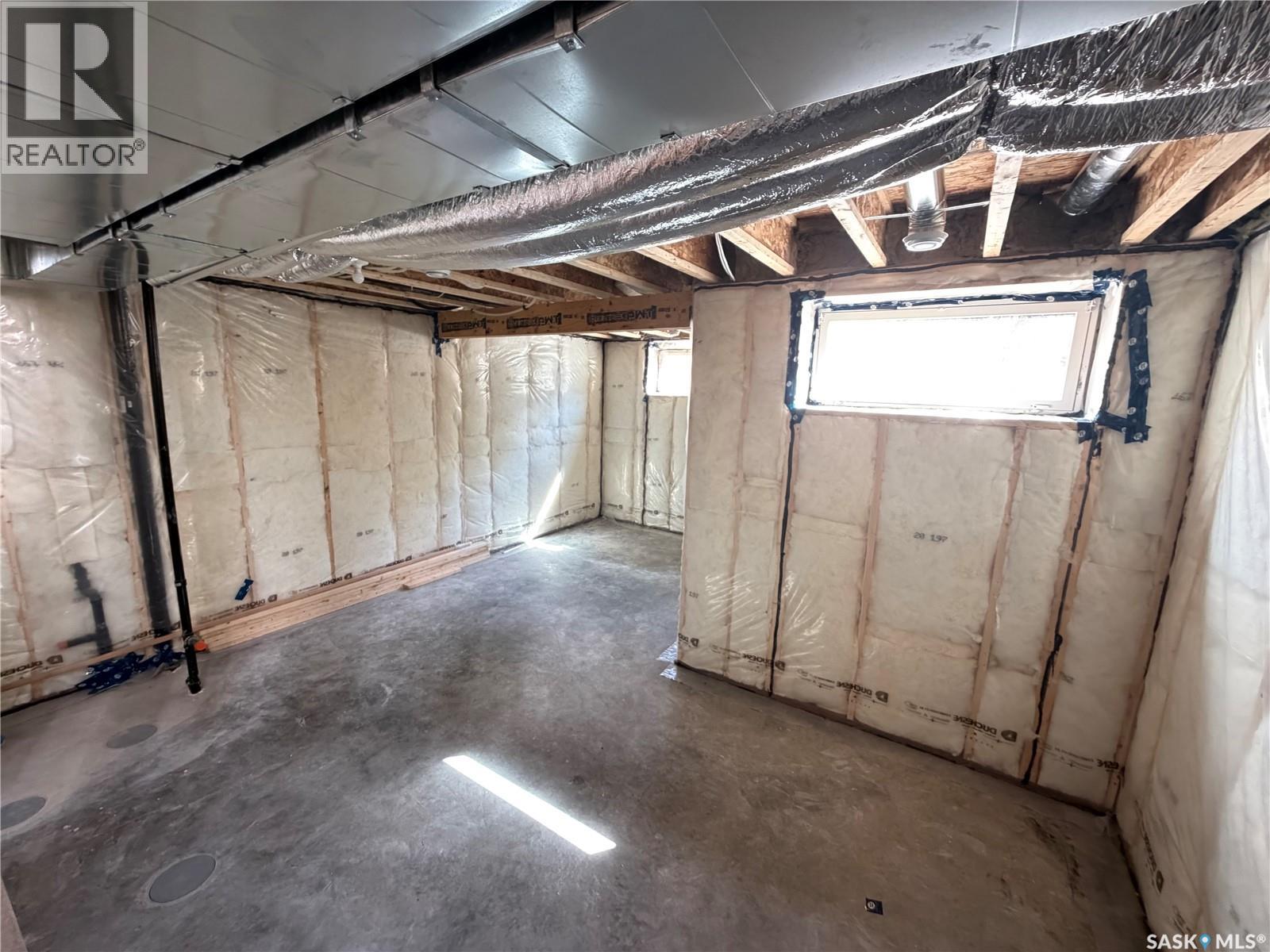 1220 H Avenue N, Saskatoon, Saskatchewan  S7L 2E2 - Photo 36 - SK045055
