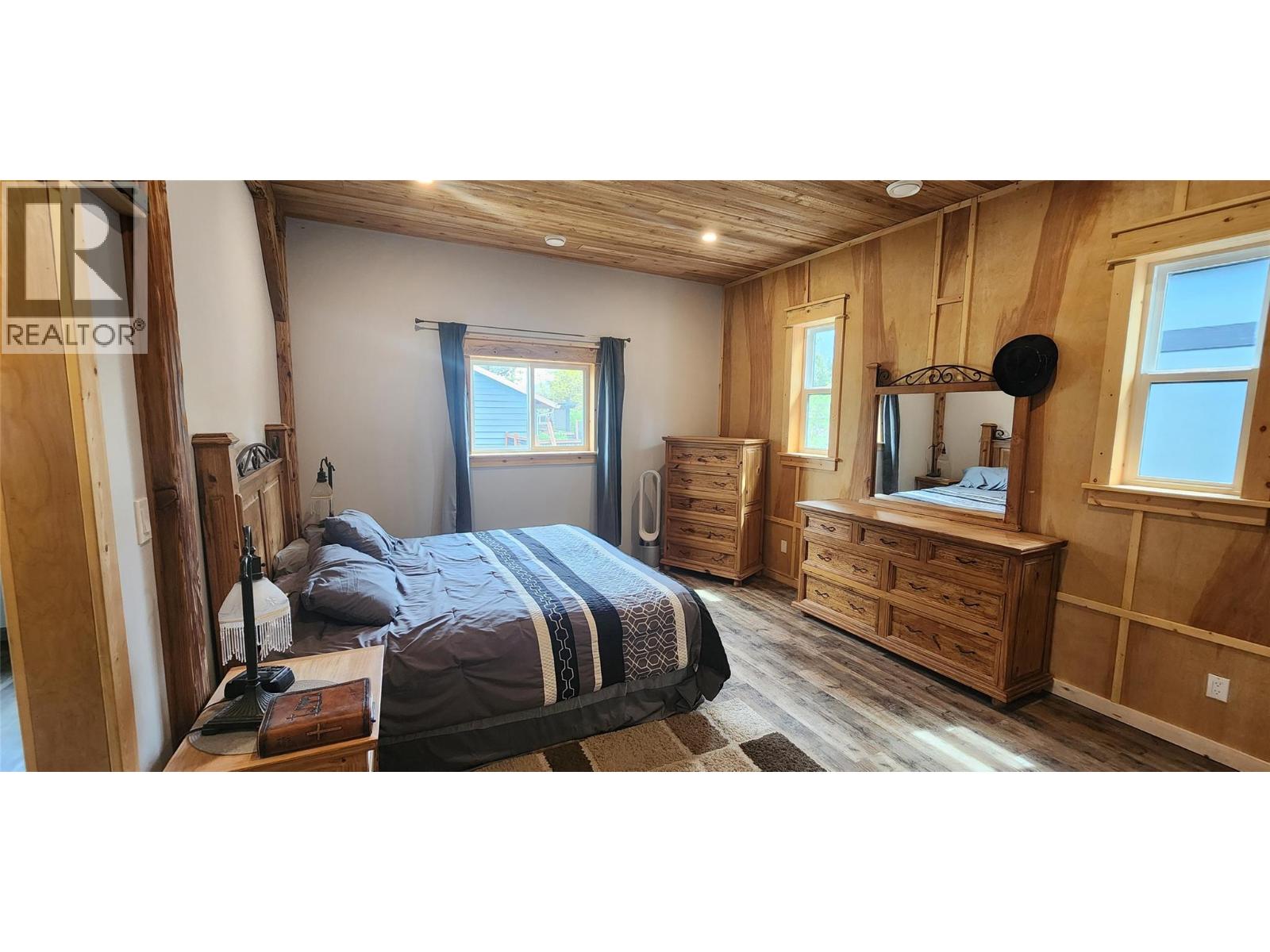 90 Sagamore Road, Grand Forks, British Columbia  V0H 1H4 - Photo 32 - 10386232