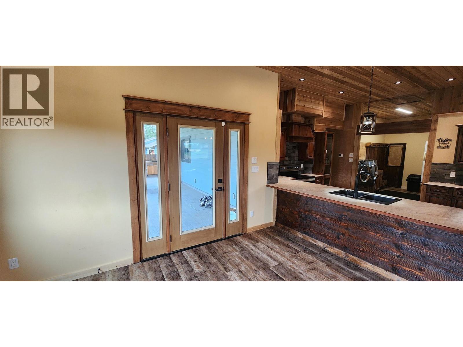 90 Sagamore Road, Grand Forks, British Columbia  V0H 1H4 - Photo 15 - 10386232