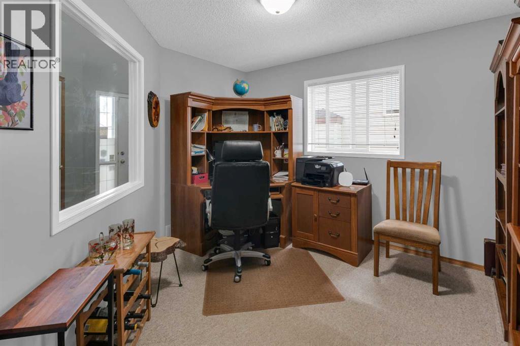 264 Tuscany Ridge View NW, Calgary, Alberta  T3L 2J7 - Photo 16 - A2329666