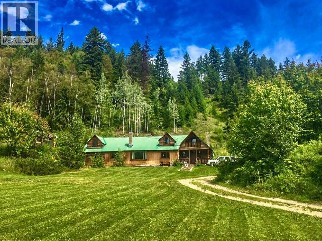 2545 Child Road, Clearwater, British Columbia