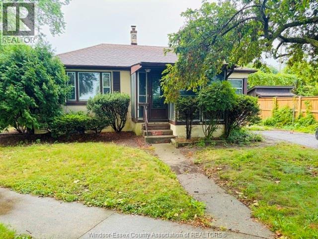 10475 CLAIRVIEW AVENUE, Windsor, Ontario