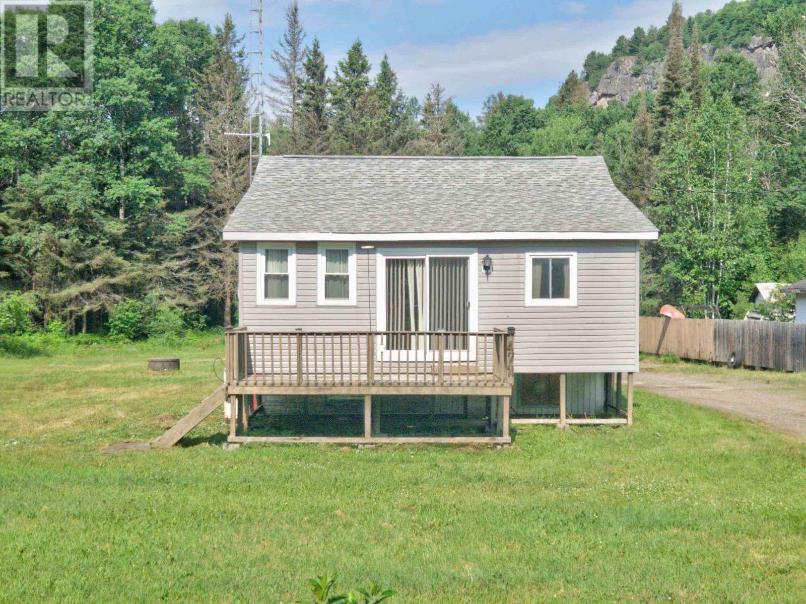 472 Whitman Dam RD, Searchmont, Ontario