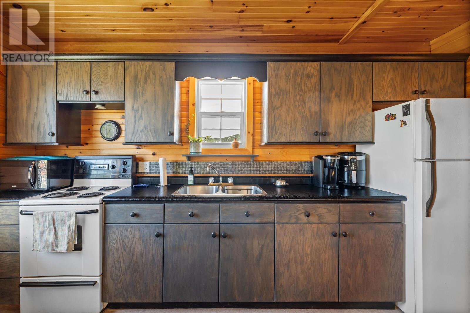 140 Sullivan Road, Foxley River, Prince Edward Island  C0B 1H0 - Photo 11 - 202618708