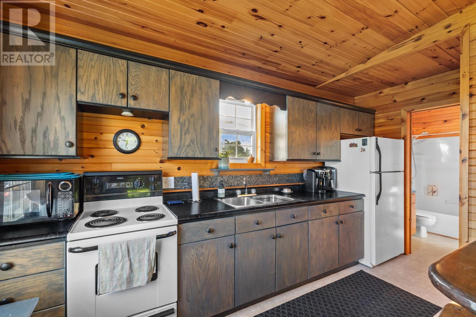 140 Sullivan Road, Foxley River, Prince Edward Island  C0B 1H0 - Photo 8 - 202618708