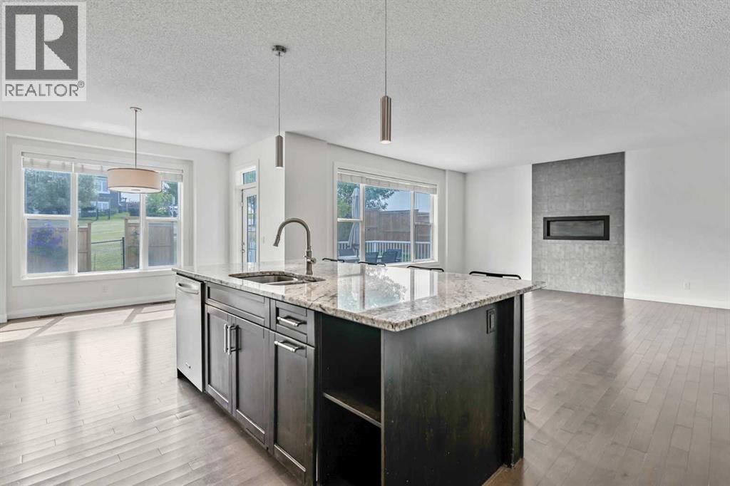 41 Westridge Road, Okotoks, Alberta  T1S 0K9 - Photo 13 - A2336140