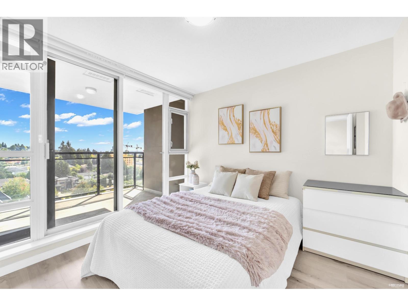 1008 555 Delestre Avenue, Coquitlam, British Columbia  V3K 0A9 - Photo 13 - R3153623
