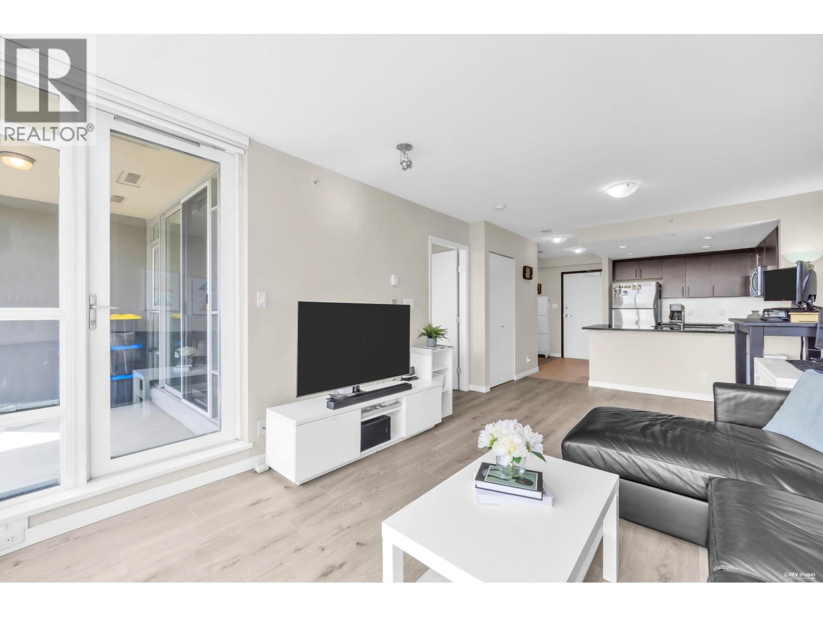 1008 555 Delestre Avenue, Coquitlam, British Columbia  V3K 0A9 - Photo 9 - R3153623