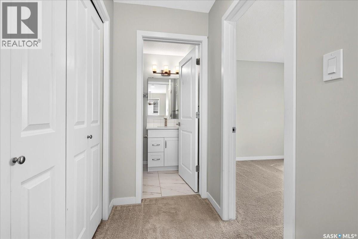 3296 Favel Drive, Regina, Saskatchewan  S4V 4B2 - Photo 24 - SK045101