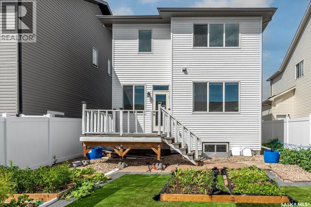 3296 Favel Drive, Regina, Saskatchewan  S4V 4B2 - Photo 35 - SK045101