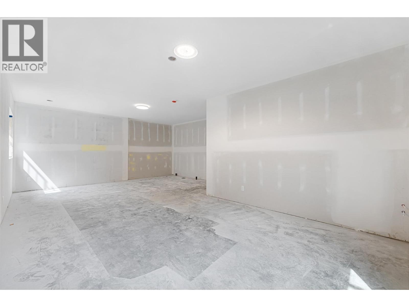 442 Arrowleaf Rise, Coldstream, British Columbia  V1B 2M4 - Photo 26 - 10380743