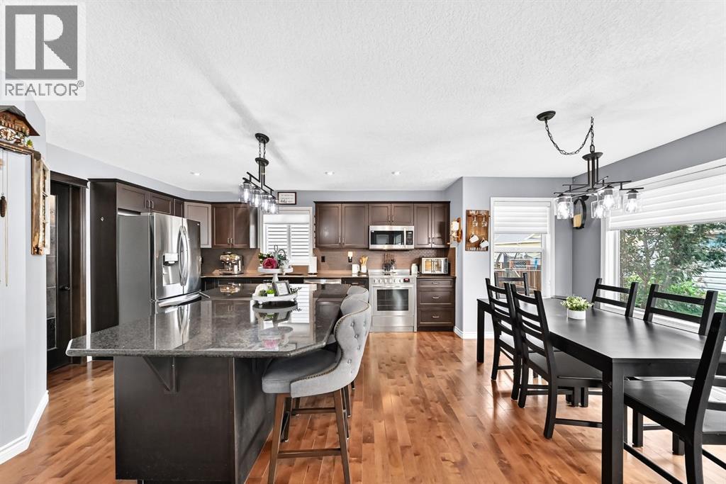 116 Kingsland Court SE, Airdrie, Alberta  T4A 0E5 - Photo 11 - A2317259