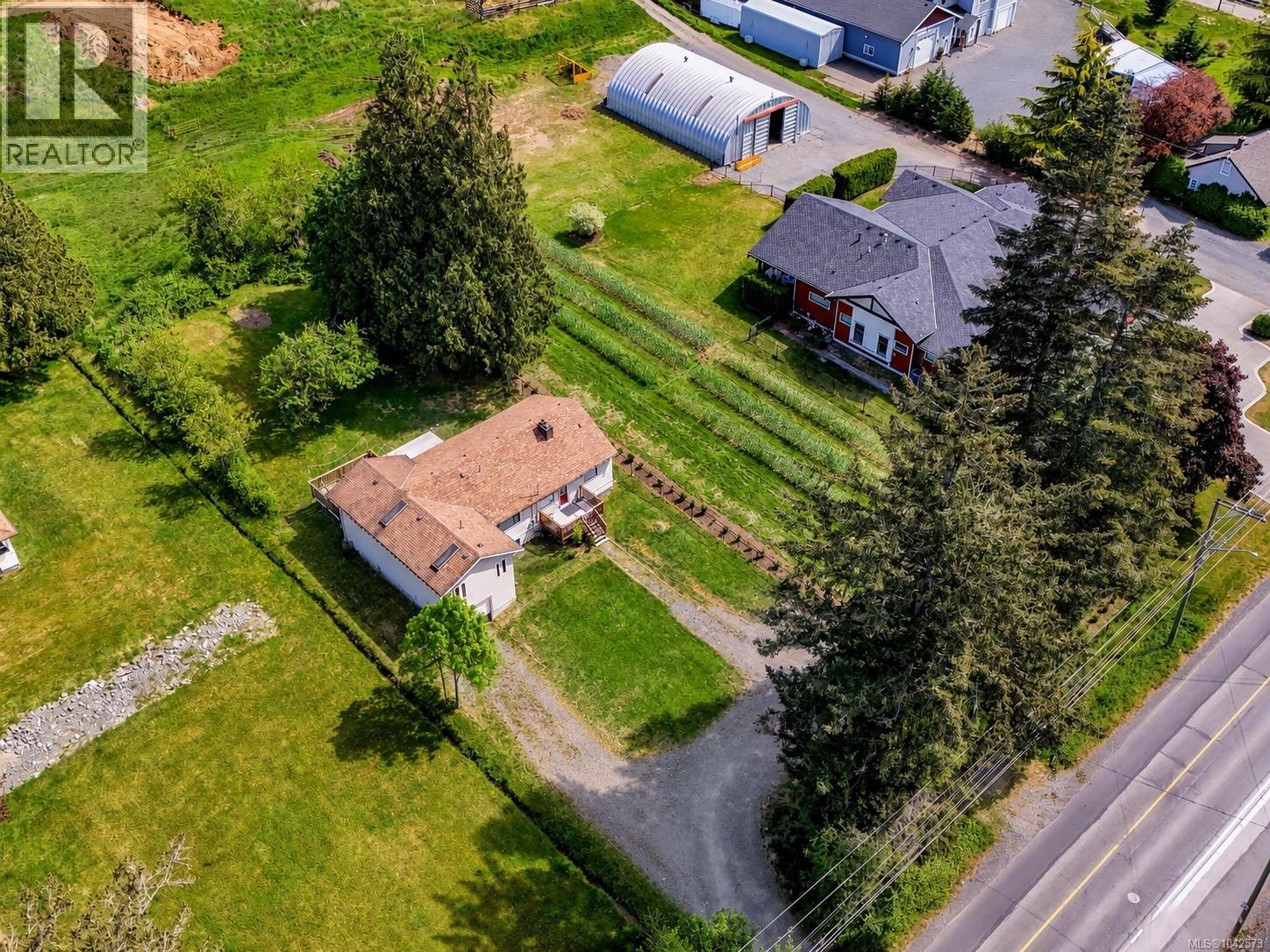 948 Latoria Rd, Langford, British Columbia  V9C 3A8 - Photo 36 - 1042573