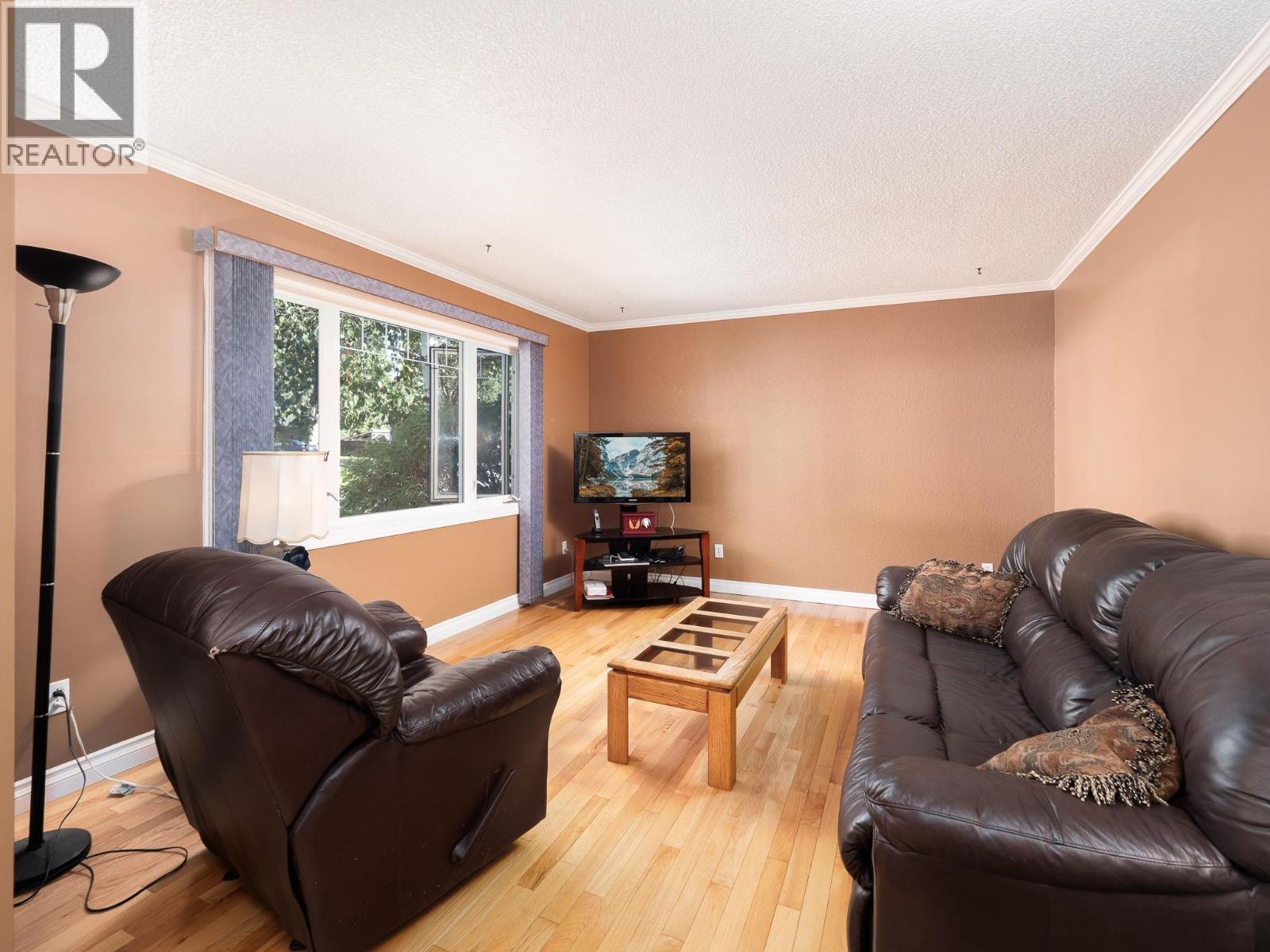 6049 Kim Place, Prince George, British Columbia  V2K 3L6 - Photo 12 - R3154212