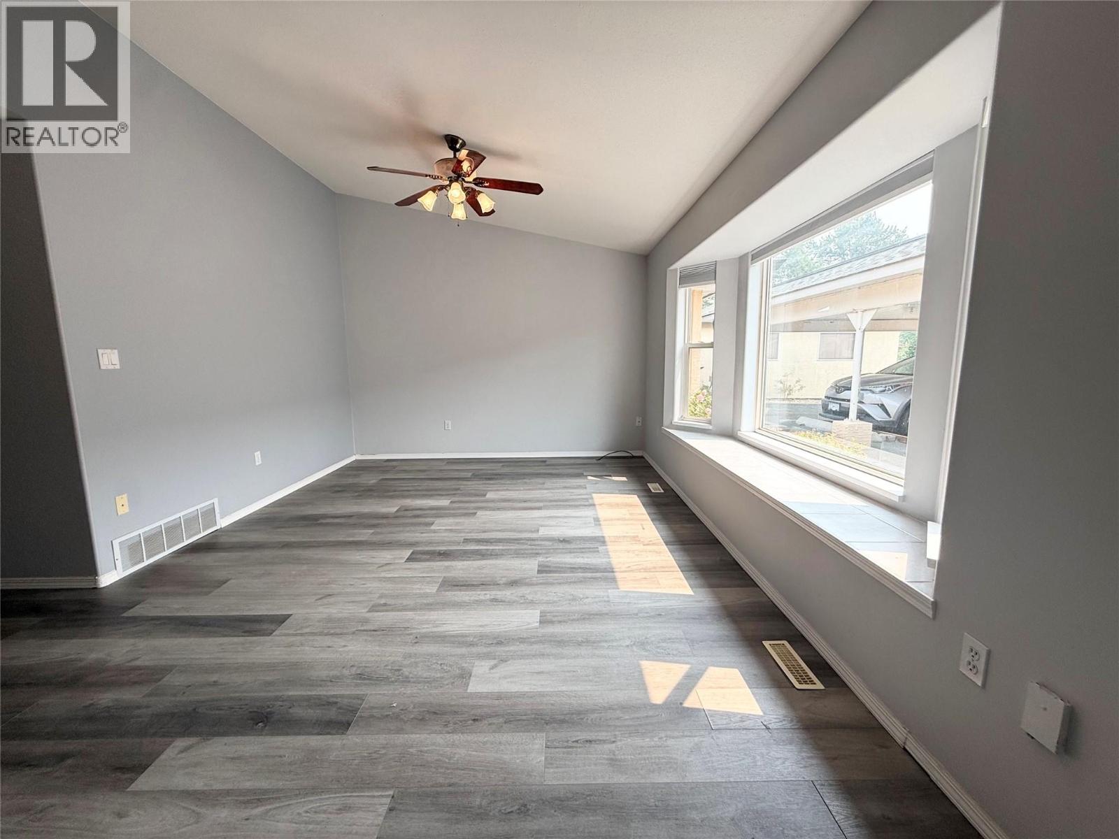 2760 Voght Street Unit# 6, Merritt, British Columbia  V1K 1B8 - Photo 3 - 10393046