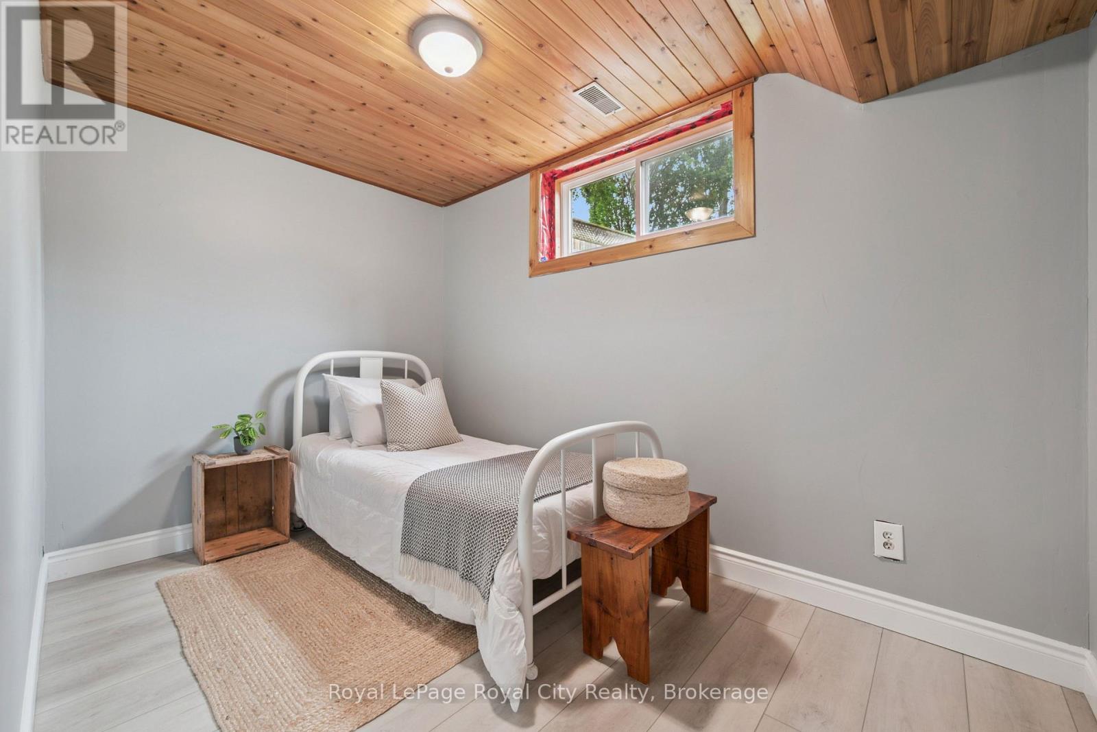 3 Marigold Drive, Guelph, Ontario  N1C 1G7 - Photo 24 - X13582636