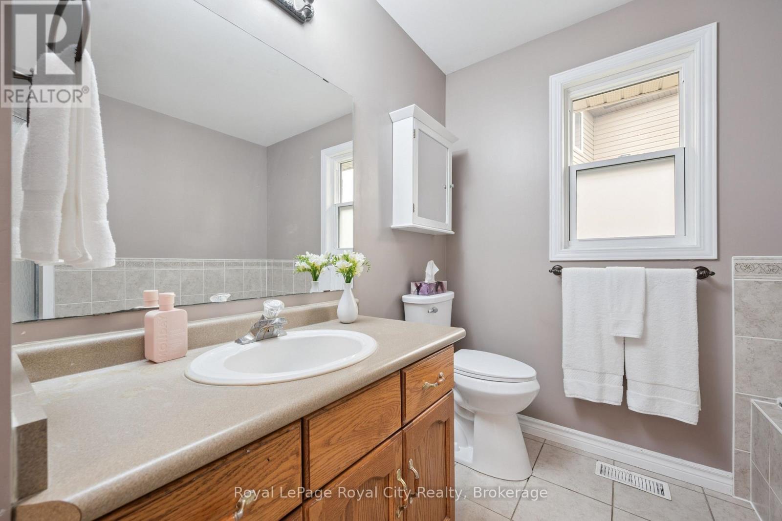 3 Marigold Drive, Guelph, Ontario  N1C 1G7 - Photo 17 - X13582636