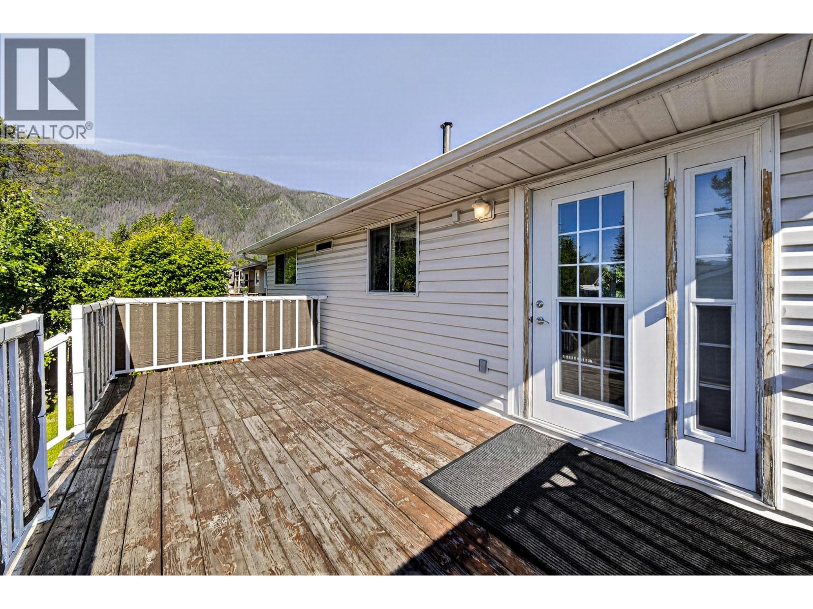 349 Pacific Yew Crescent, Sparwood, British Columbia  V0B 2G0 - Photo 45 - 10393134