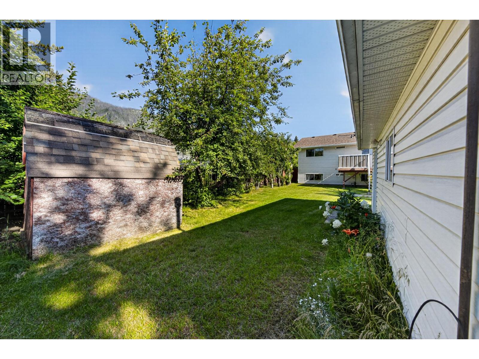 349 Pacific Yew Crescent, Sparwood, British Columbia  V0B 2G0 - Photo 56 - 10393134