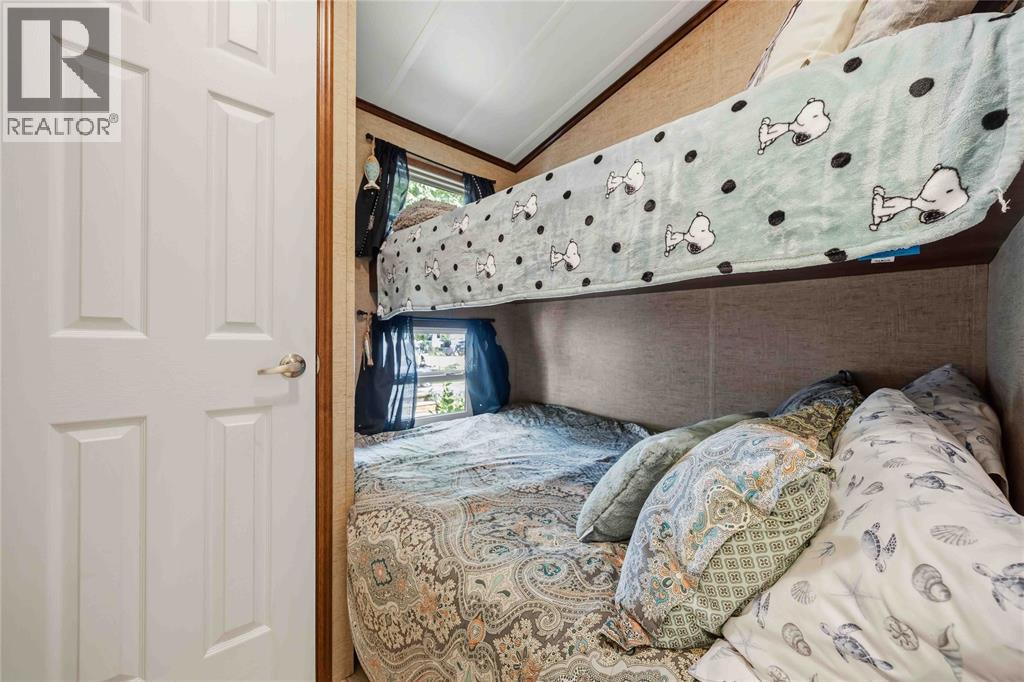 9338 W Ipperwash Road Unit# J3, Lambton Shores, Ontario  N0N 1J2 - Photo 16 - 26019379