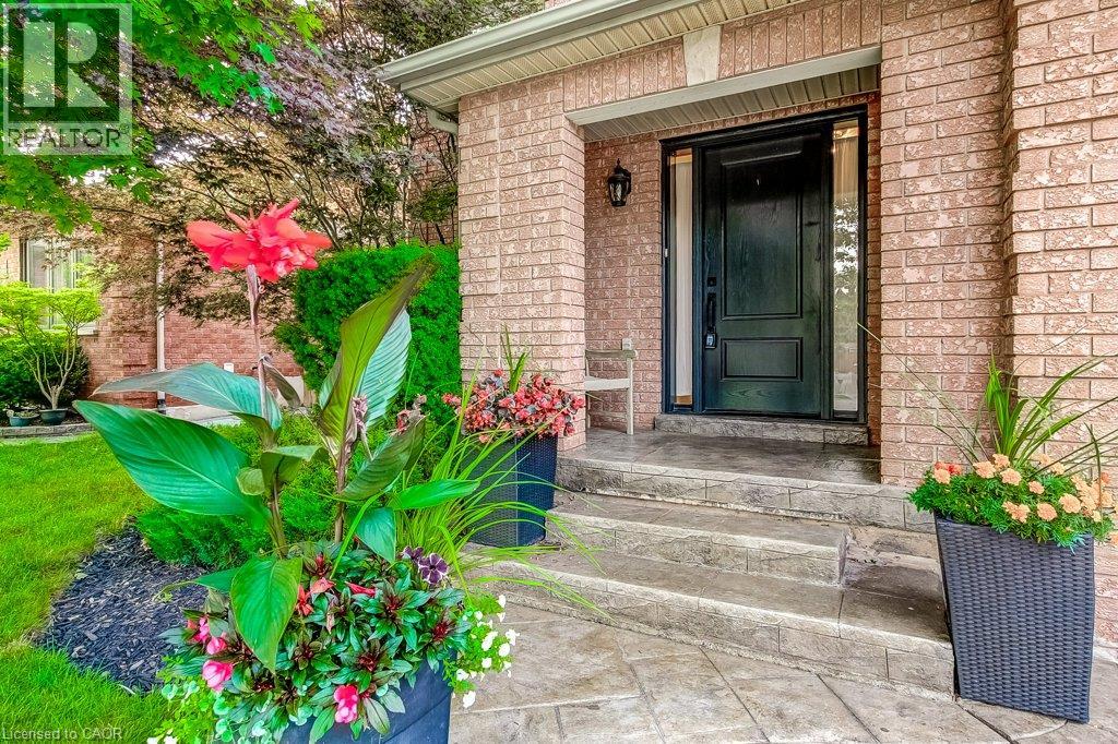 2527 Andover Road, Oakville, Ontario  L6H 6C3 - Photo 4 - 40854458
