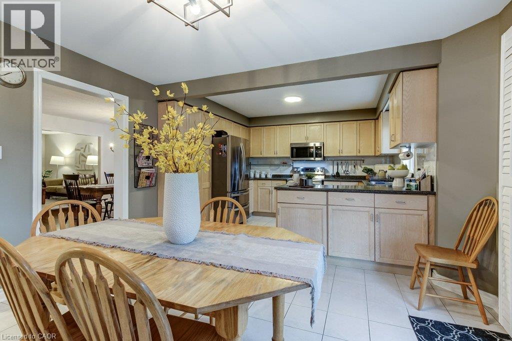 2527 Andover Road, Oakville, Ontario  L6H 6C3 - Photo 11 - 40854458
