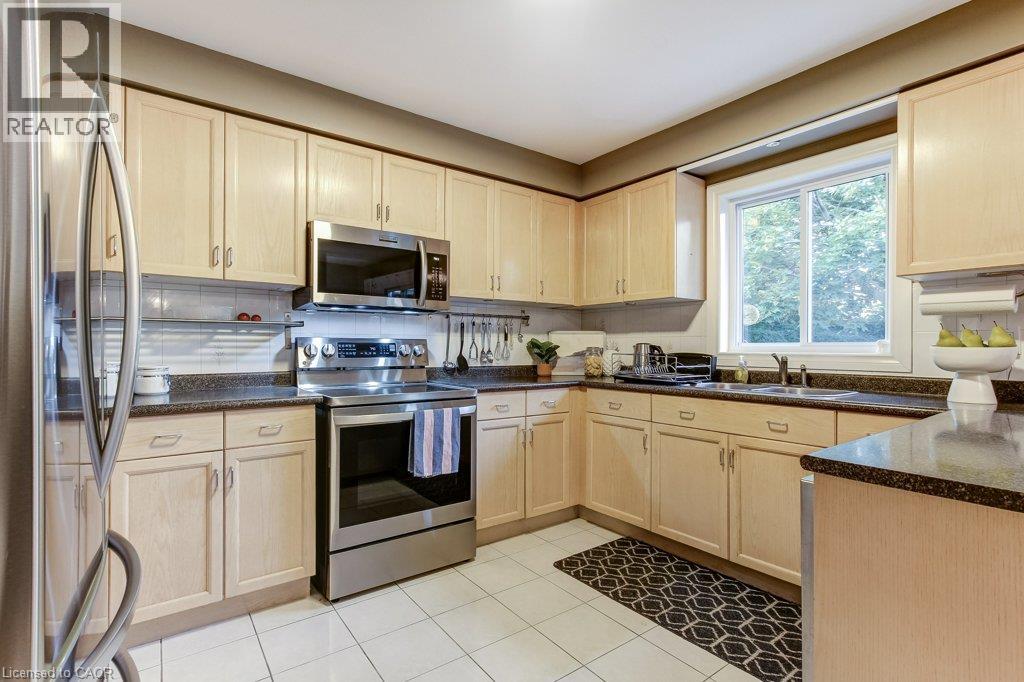 2527 Andover Road, Oakville, Ontario  L6H 6C3 - Photo 13 - 40854458