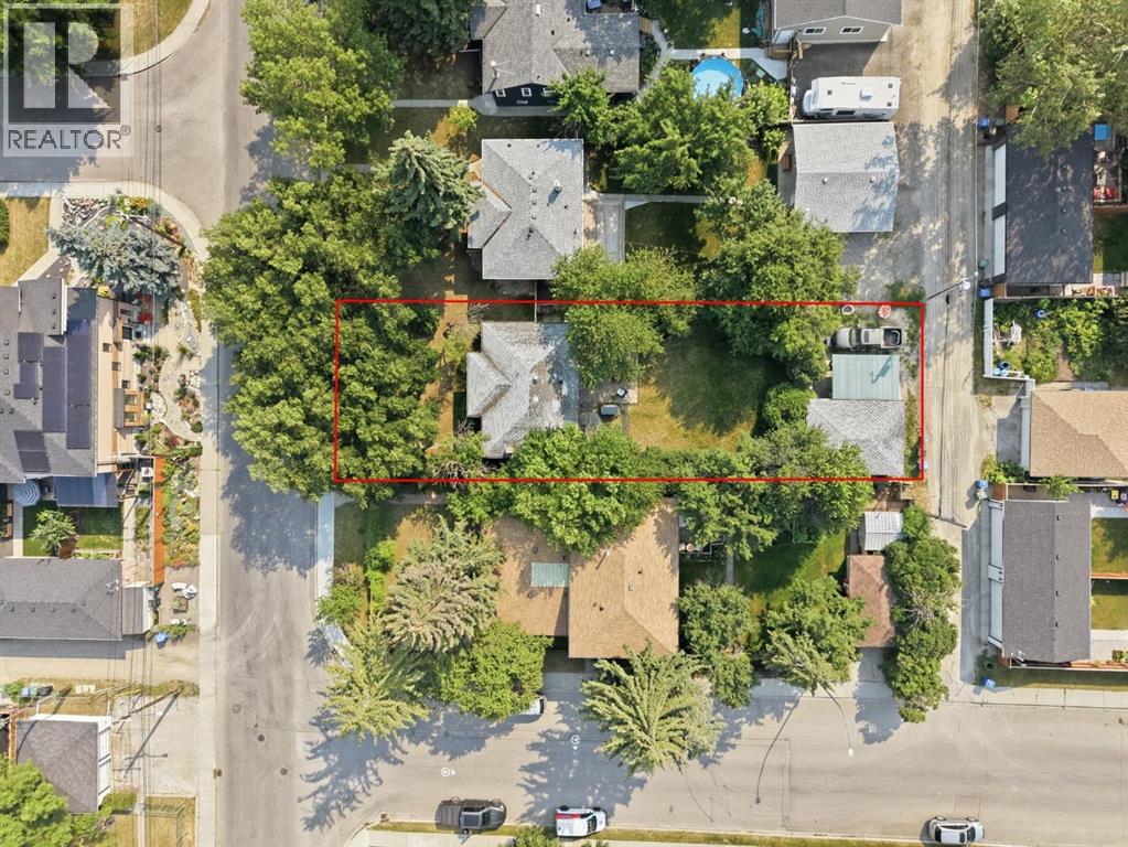235 32 Avenue NW, Calgary, Alberta