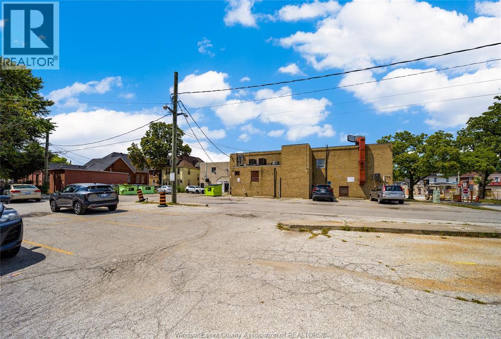 1015 University Avenue West, Windsor, Ontario  N9A 5S6 - Photo 38 - 26019259