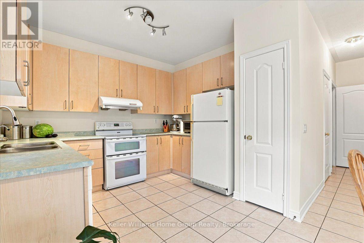 12 Thorndale Road, Brampton, Ontario  L6P 1H3 - Photo 11 - W13658638