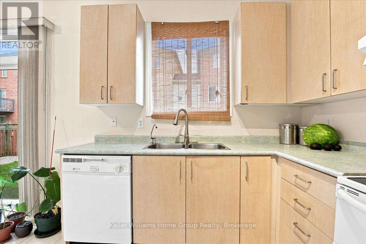 12 Thorndale Road, Brampton, Ontario  L6P 1H3 - Photo 14 - W13658638