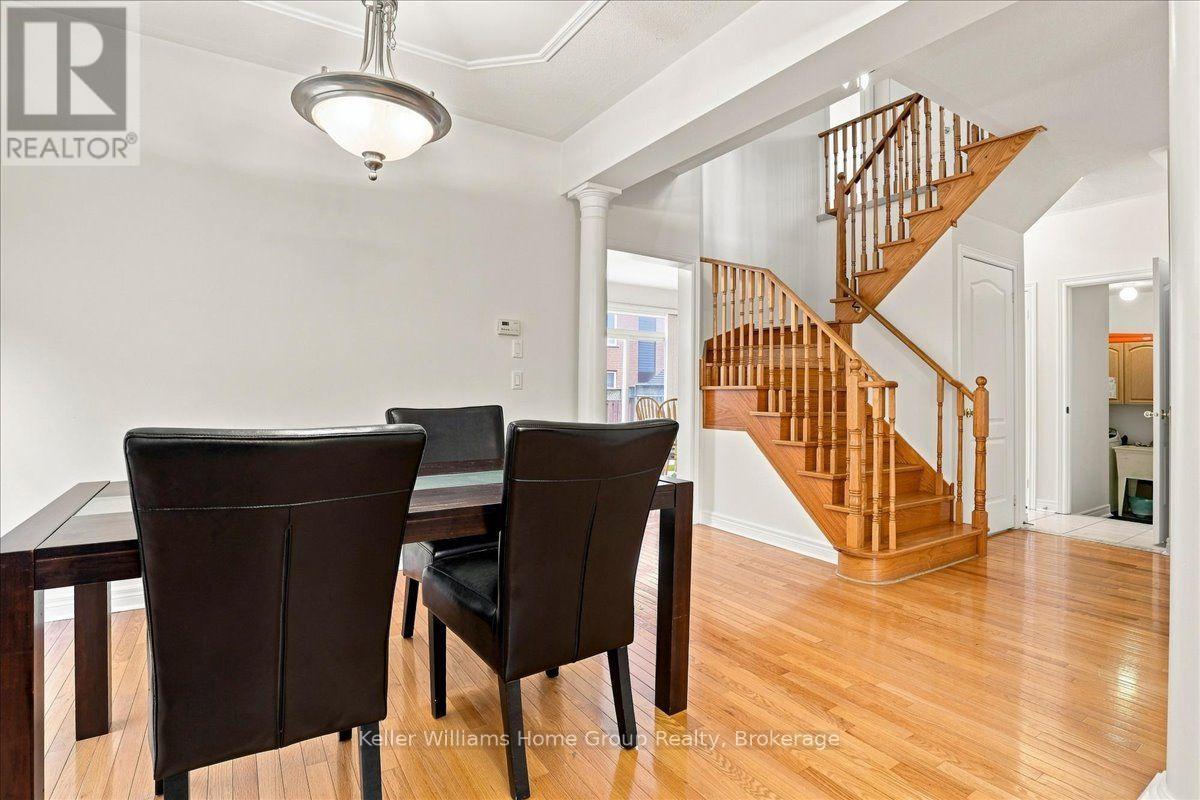 12 Thorndale Road, Brampton, Ontario  L6P 1H3 - Photo 6 - W13658638
