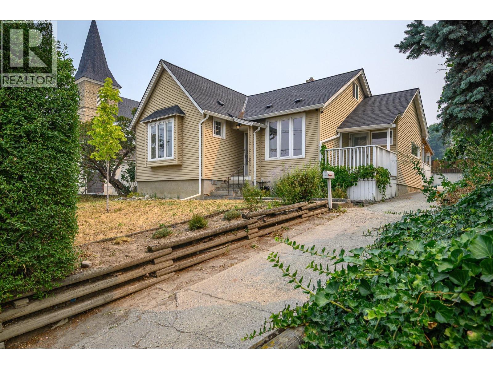 2605 27 Street, Vernon, British Columbia